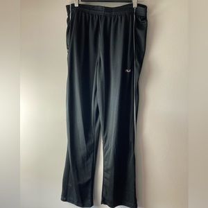 Fila track pants 🎉Host pick🎉